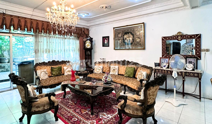 Rumah Dijual Tebet 8 Kamar Coldwell Banker