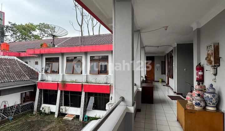 Ready-to-Use Shop House Suitable for Office in Dago 2