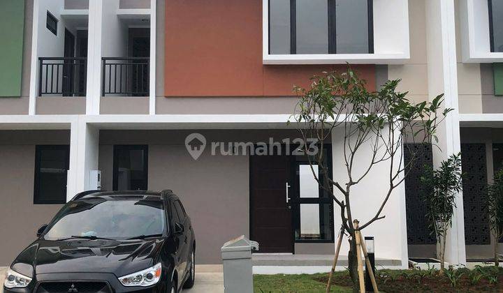 Rumah Minimalis Modern di Summarecon, Bandung 1