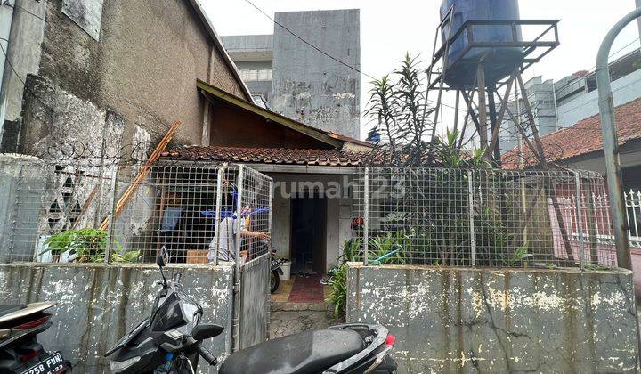 Rumah Minimalis di Tengah Kota, Bandung  2