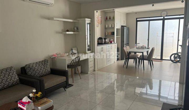 Rumah Bagus Jarang Ada Semi Furnished di Tatar Simakirana, Kbp 2