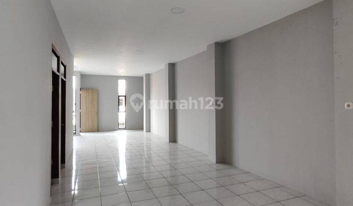 Ruko Bagus di Mainroad Babakan Ciparay, Bandung 9