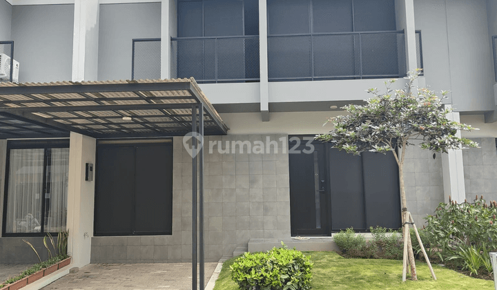 Rumah Bagus Smart Home Tatar Tarubhawana, Kota Baru Parahyangan 1