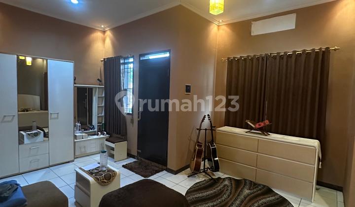 Rumah Siap Huni dengan Full Furnished di Tki 2