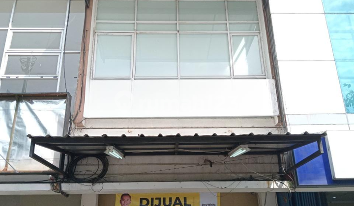 Comfortable Shophouse with High Investment Return in Bandung City 1