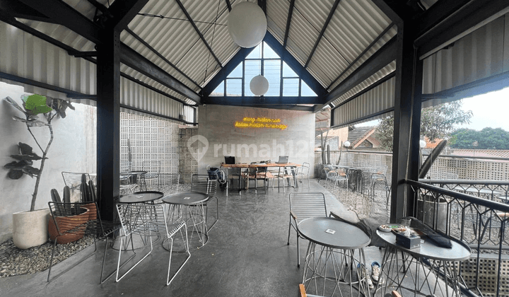 Ruang Usaha / Cafe Strategis di Mainroad Pahlawan, Bandung 1