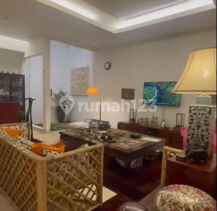 Rumah Lux Modern di Bale Pakuan, Ciumbuleuit Rumah Lux Modern di Bale Pakuan, Ciumbuleuit