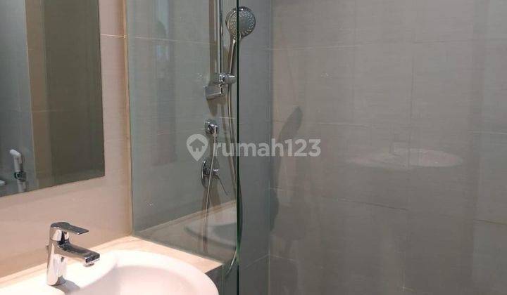 Disewakan Studio Semi.Furnish Apartemen Green Sedayu Palem 3