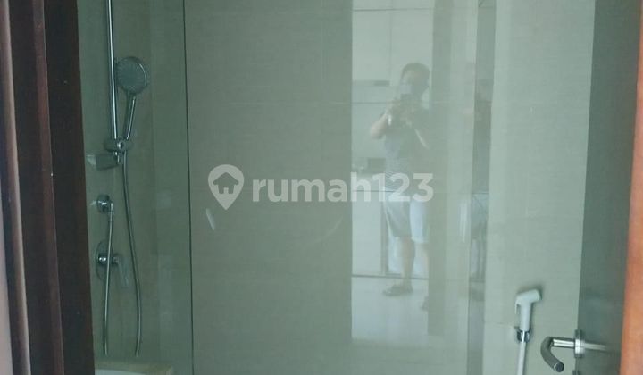 Disewakan Studio Semi.Furnish Apartemen Green Sedayu Palem 9