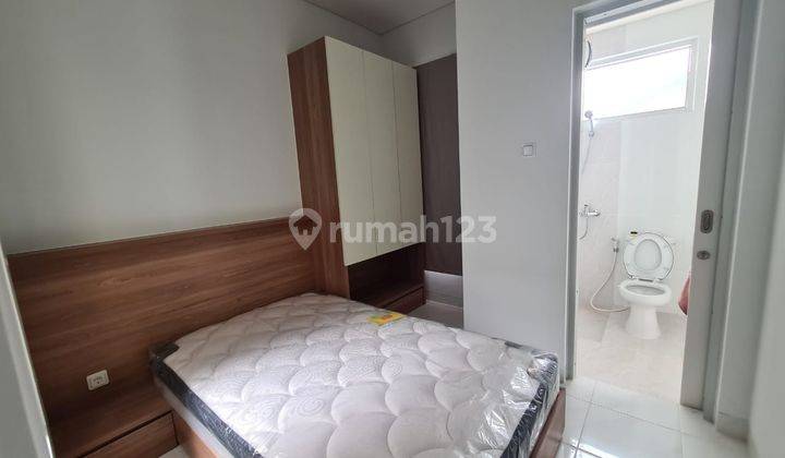 Disewakan Rumah Baru Full Furnish Zuma Malibu Gading Serpong 9