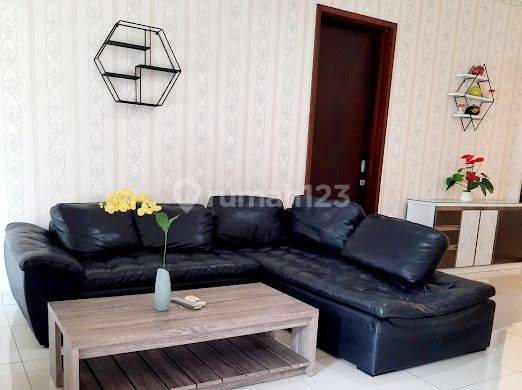 Disewakan Rumah Furnish 2 Lantai  cluster Prestigia Eminent BSD 4