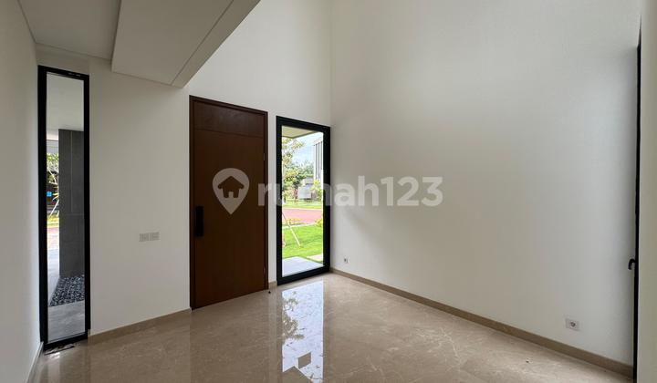 Rumah Mewah Baru Posisi Hoek Ada Private Lift Dibsd Harga Nego 2