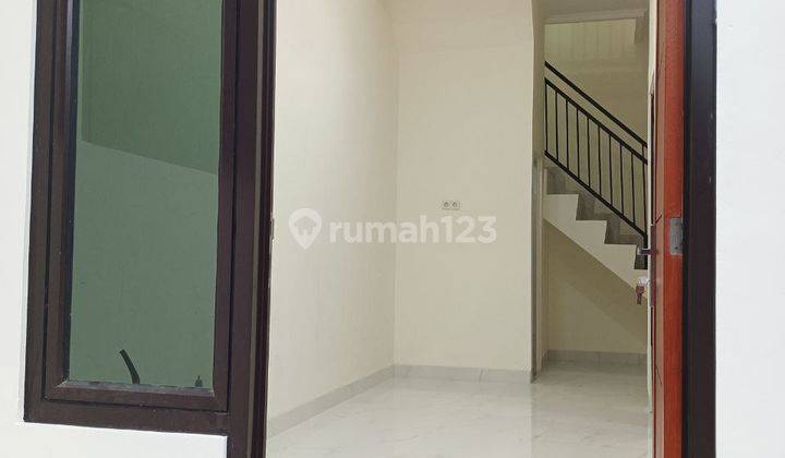 Rumah Cluster Cantik Lingkungan Islami 2 Lantai Dekat Jakarta  2