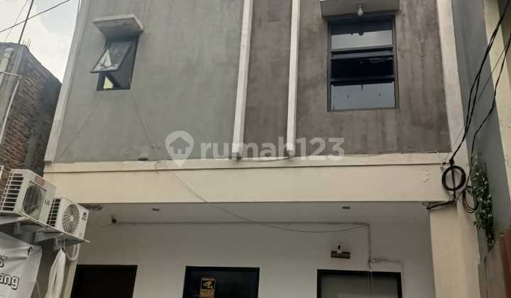 Dijual Kost 3 LT di Grogol Jakarta Barat