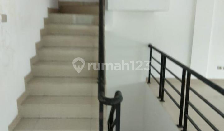 Office Space For Rent on the 3rd Floor, Sunter Icon, North Jakarta