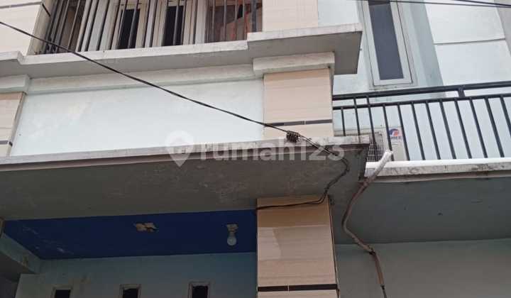 Dijual Rumah di Hook 2 Lt di Warakas Tj Priok Jakarta Utara Dijual Rumah di Hook 2 Lt di Warakas Tj Priok Jakarta Utara
