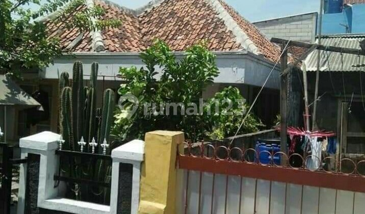 Dijual Rumah Tua Kokoh 1 Lt Dekat ke Jl Ahmad Yani Jakarta Timur Dijual Rumah Tua Kokoh 1 Lt Dekat ke Jl Ahmad Yani Jakarta Timur