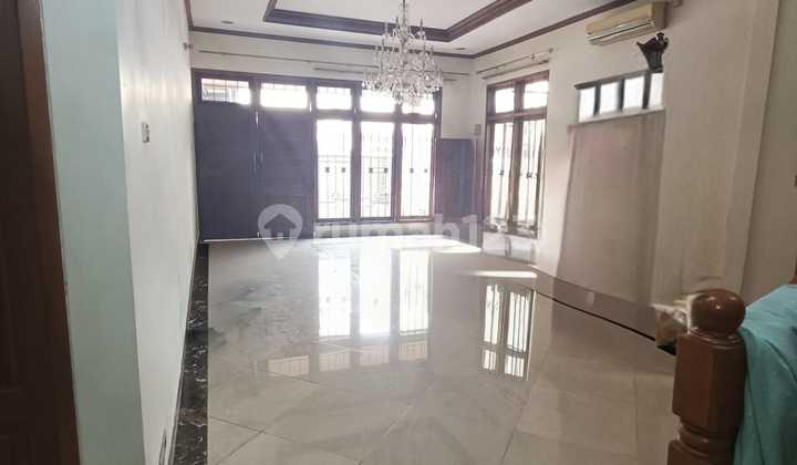 Disewakan Rumah Bagus Dan Rapih Lokasi Strategis Di Kp Ambon Jakarta Timur