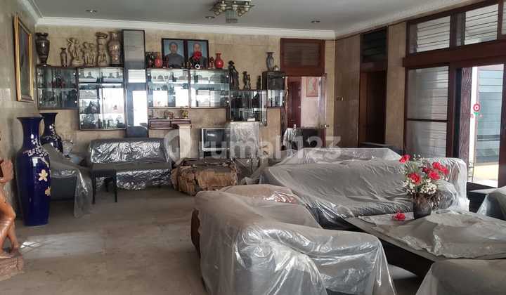 For Rent: Neat House in Strategic Location at Cempaka Putih, Central Jakarta 2