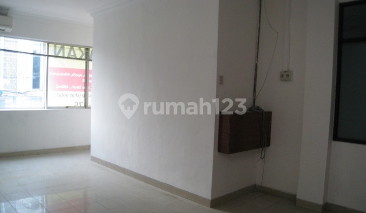 For Rent 2-Story Shop House in Strategic Location, Utan Kayu, East Jakarta