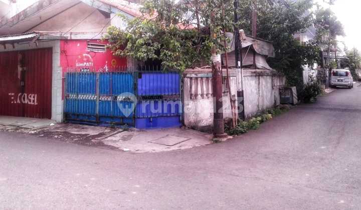 Dijual Rumah Tua Hitung Tanah Posisi Hook Di Kampung Ambon Jakarta Timur