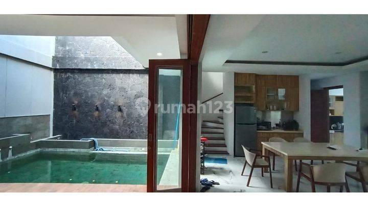 For Sale Spacious 3+1 BR Villa At Dewi Sri Kuta 2