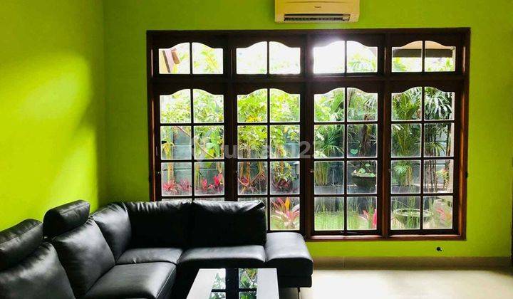 10 Years Rent New Renovated 2 BR Villa At Kerobokan Kaja 4