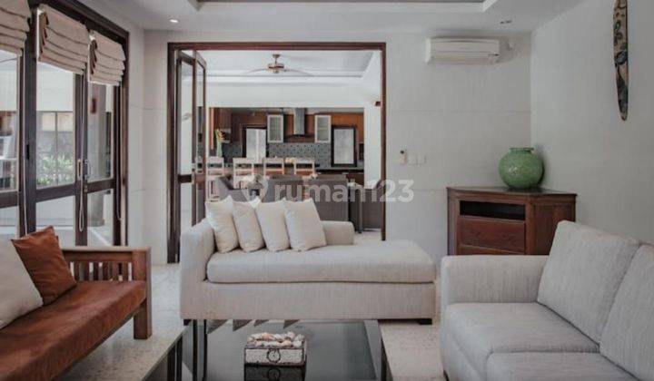 For Lease Spacious 4 BR Modern Villa In Benoa Nusa Dua 4