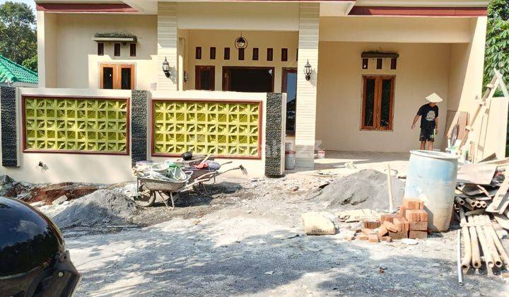 Rumah 1 lantai dekat kampus unnes gunungpati semarang 1