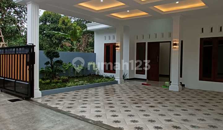 3 Bedroom House in Unnes Area, Mangunsari Gunungpati 1