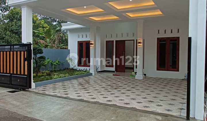 Luxurious Comfortable New House Near Unnes Campus 2