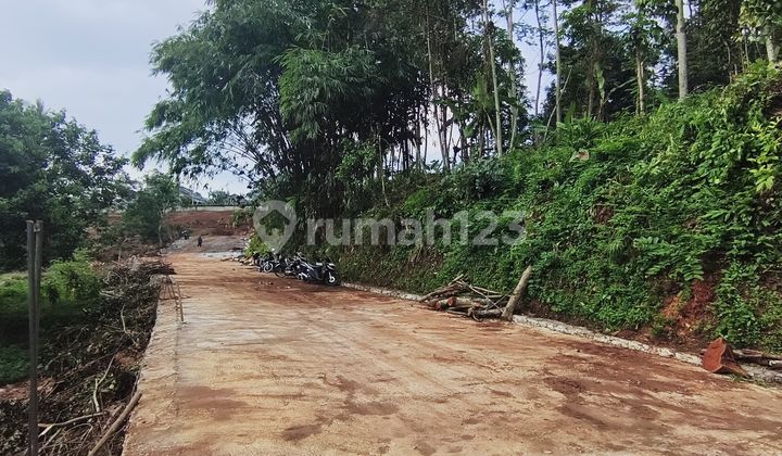 Good Land Near Unnes Campus in Patemon