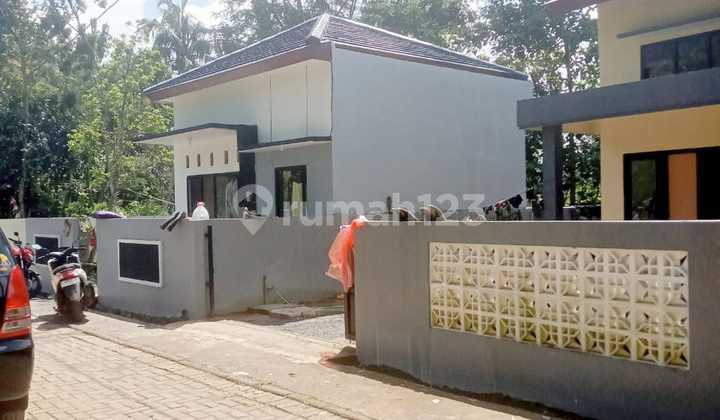 Affordable House In Pakintelan Unnes Gujungpati 2