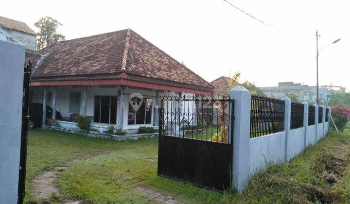 Rumah Semi Furnished SHM di Jalan Pangeran Antasari , Jambi 2