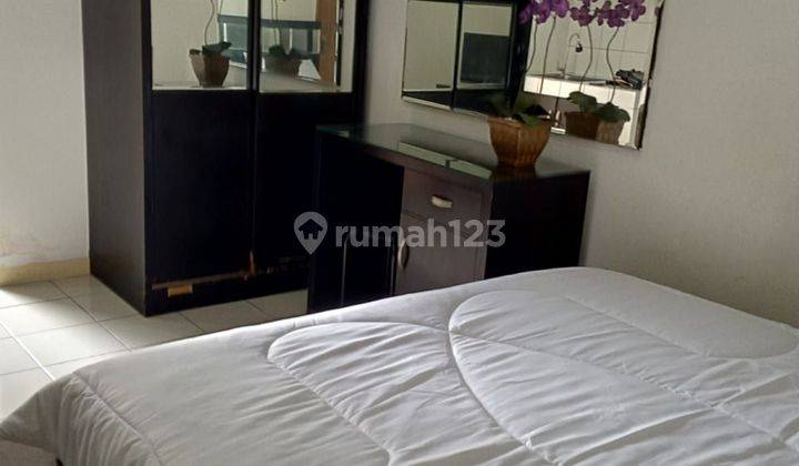 Apartemen Full Furnish Dekat Mall Dan Kampus Di Depok 2