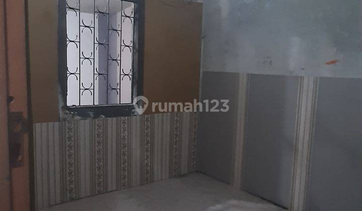 RUMAH DI KEJAWAN, KEPUTIH SURABAYA TIMUR DEKAT ITS   2