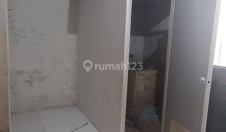 RUMAH DI KEJAWAN, KEPUTIH SURABAYA TIMUR DEKAT ITS   4