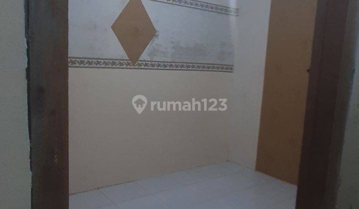 RUMAH DI KEJAWAN, KEPUTIH SURABAYA TIMUR DEKAT ITS   7