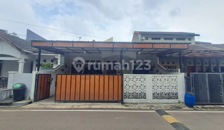 Rumah Bagus Siap Huni di Komplek Antapani Bandung Rumah Bagus Siap Huni di Komplek Antapani Bandung
