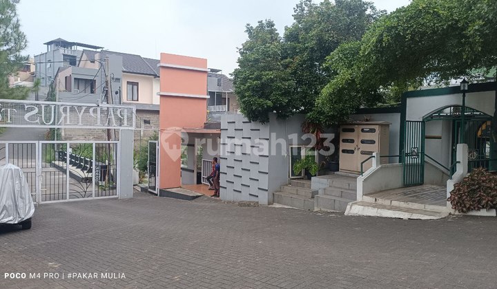 Rumah Bagus SHM di Komplek Papyrus Terrace Gegerkalong Bandung 2