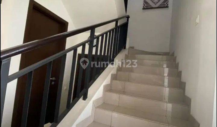 Rumah 2 Lantai Full Furnish Murah di Summarecon Kota Bandung 2