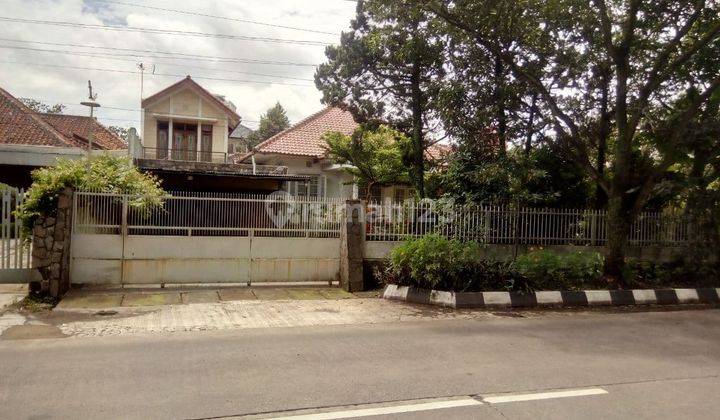 Rumah Bagus Bangunan Belanda Lokasi di Sayap Ahmad Yani Bandung 1