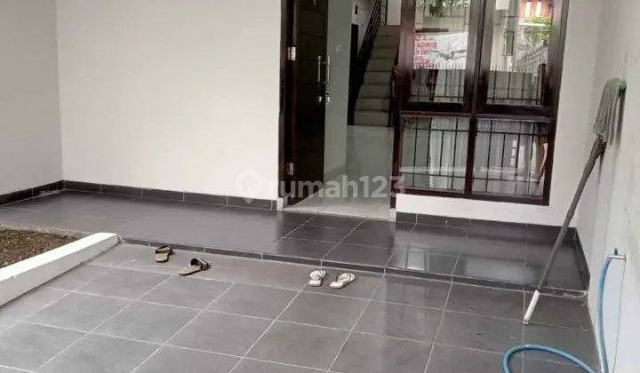 Rumah Bagus Minimalis Siap Huni di Komplek Elite Batununggal 2