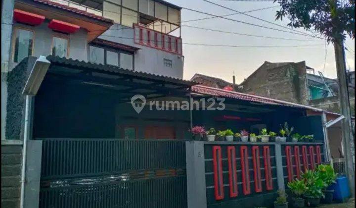 Rumah Bagus Siap Huni 2 Lantai di Komplek Riung Bandung Rancasari 1