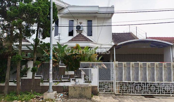 Rumah Murah 2 Lantai Bagus Furnished SHM di Margahayu, Bandung