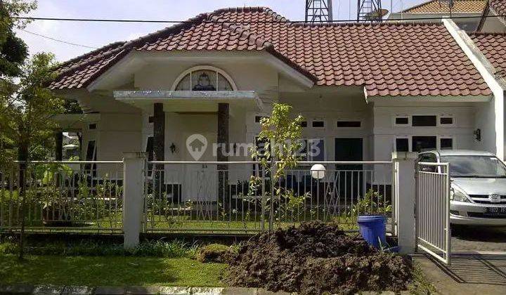 Update Rumah Bagus Siap Huni di Komplek Elite Batununggal Indah 1