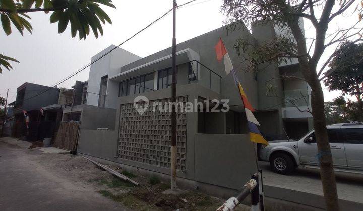 Rumah Hook Baru di Turangga Lokasi Strategis Dekat Trans Studio 2