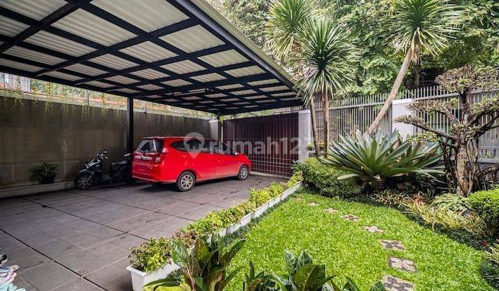 Rumah Lux Lokasi Terbaik di Ciumbuleuit Bandung 2