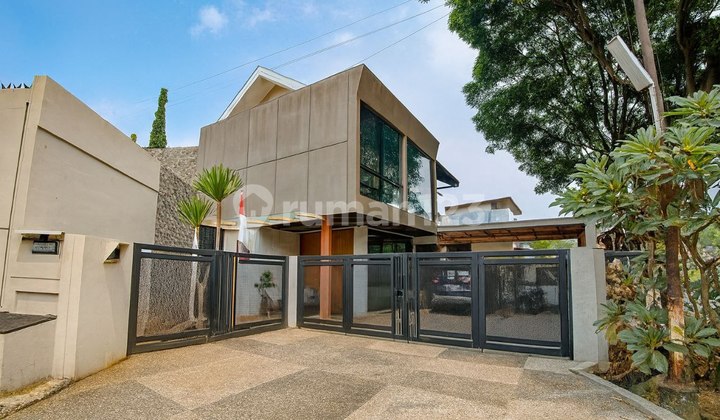 Rumah Cantik Minimalis Modern di Komplek Setra Sari Pasteur Rumah Cantik Minimalis Modern di Komplek Setra Sari Pasteur