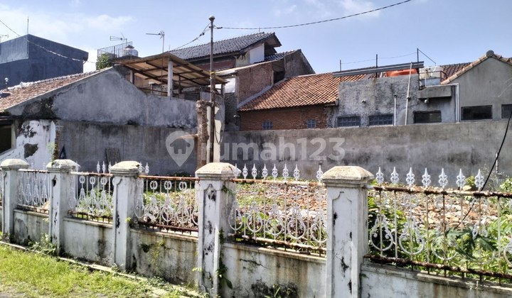 Land in the Solar System Complex, Margahayu Raya Land in the Solar System Complex, Margahayu Raya